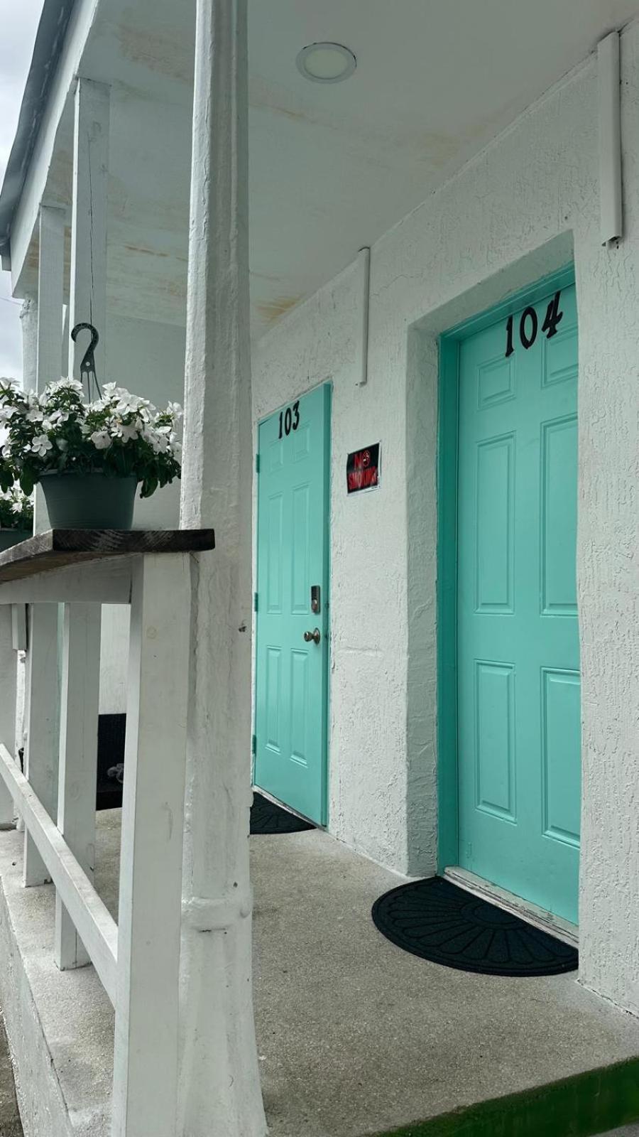 104 Mixed Shared Rooms Central, Friendly, Affordable Маями Екстериор снимка